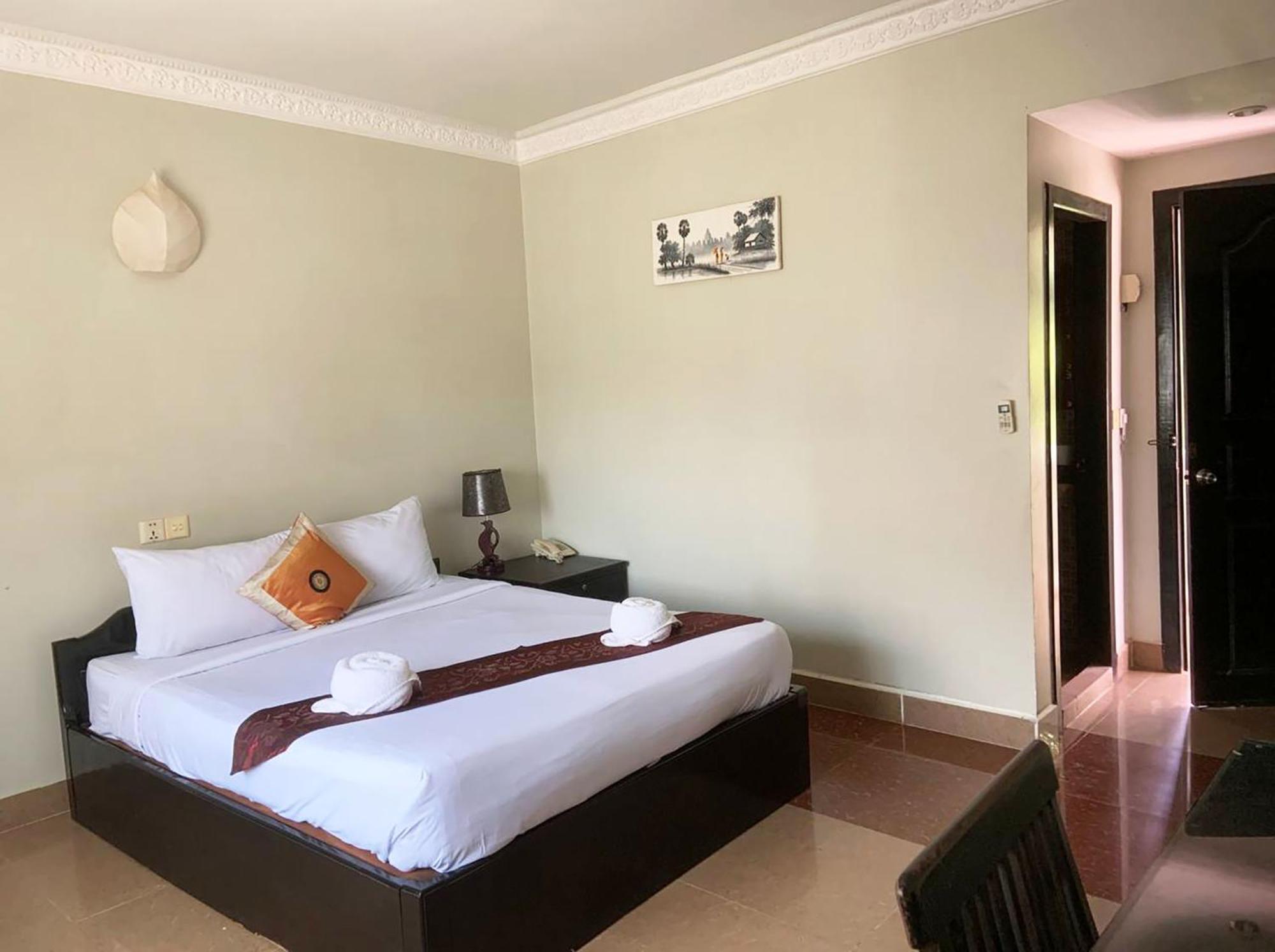 Central Night Hotel Siem Reap Eksteriør bilde