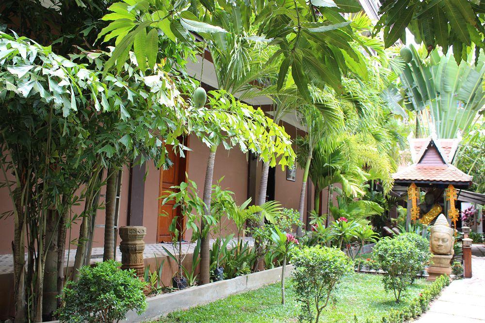 Central Night Hotel Siem Reap Eksteriør bilde