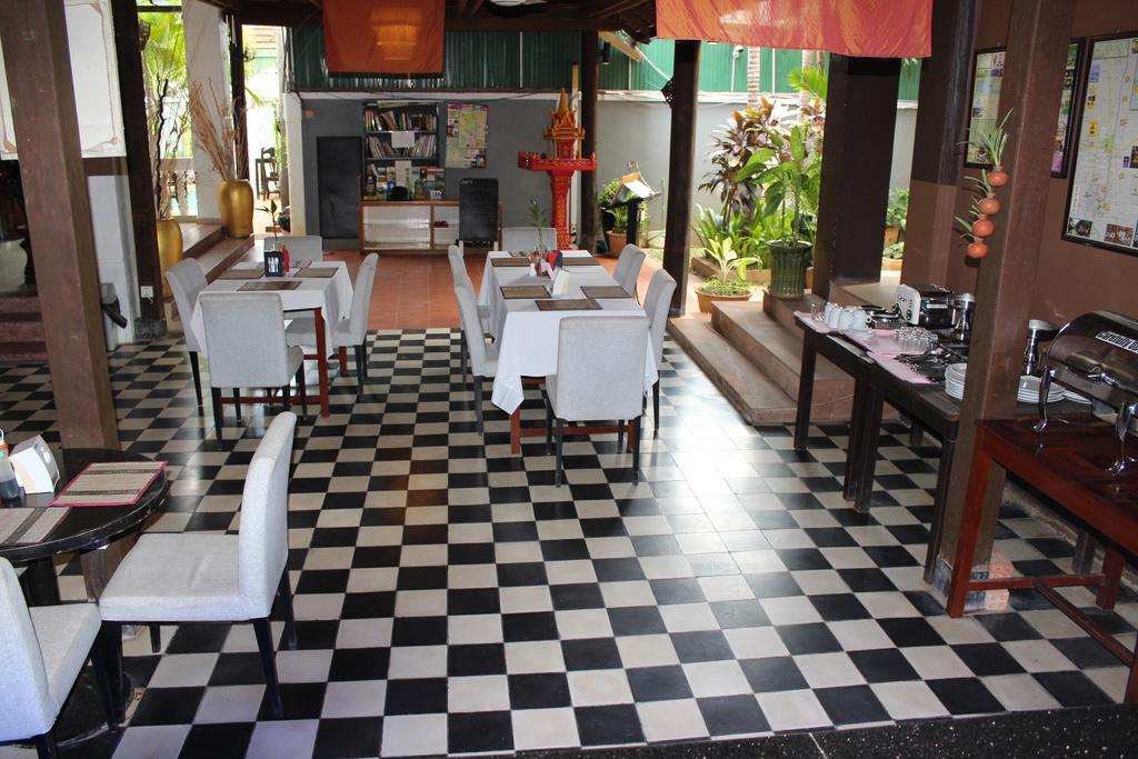 Central Night Hotel Siem Reap Eksteriør bilde