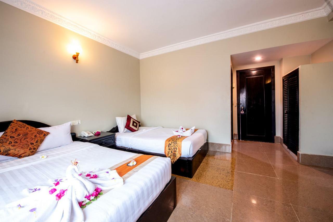 Central Night Hotel Siem Reap Eksteriør bilde
